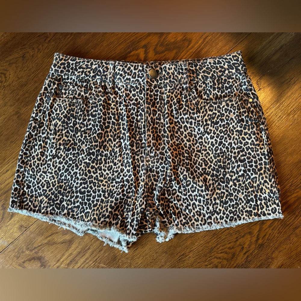 Leopard Shorts